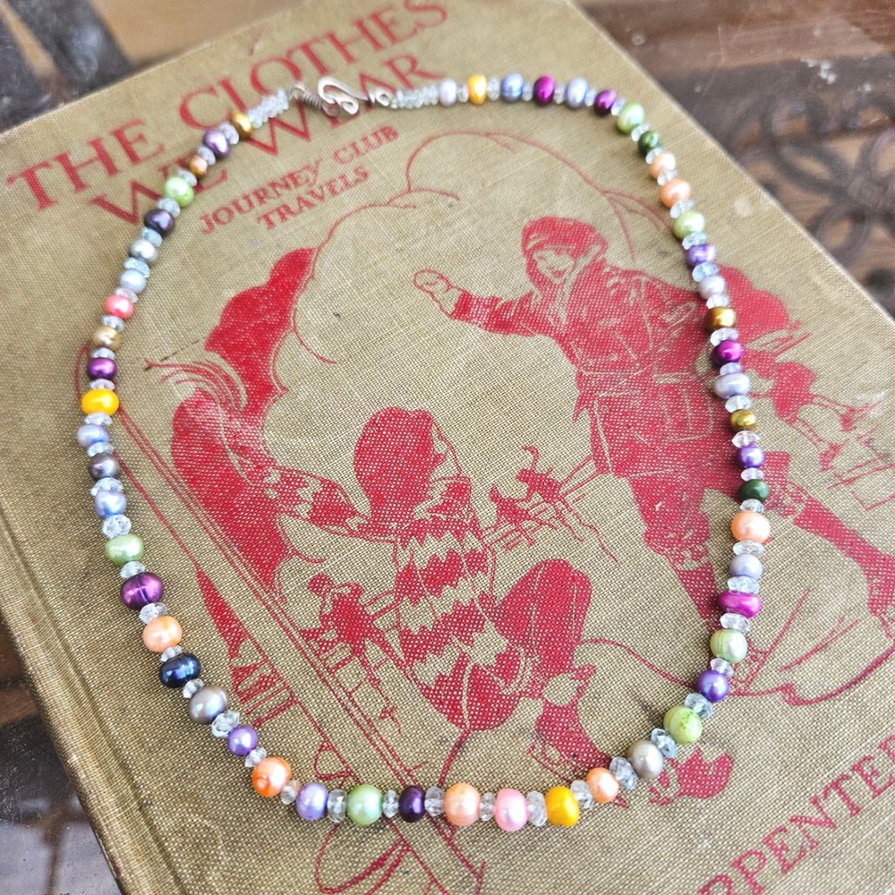 Y2K Multicolor Freshwater Pearl Beaded Necklace Silver Tone S-Hook Clasp Strand